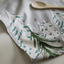 Christmas Stags Scene Tea Towel 8 Christmas Stags Scene Tea Towel -Sophie Allport AW23 ALL114601S DETAIL ALT