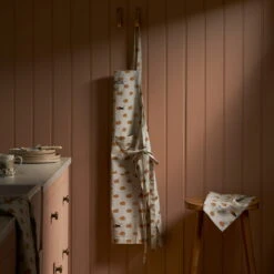 Trick Or Treat Adult Apron -Sophie Allport AW23 ALL117250 SQUARE ALT