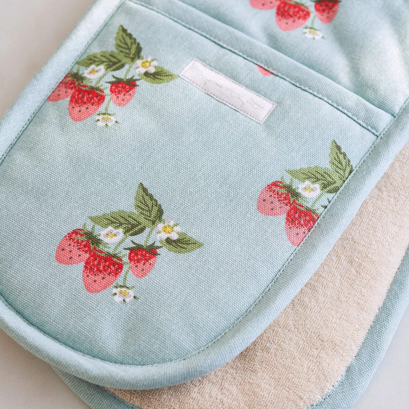 Strawberries Blue Double Oven Glove 4 Strawberries Blue Double Oven Glove - Image 2