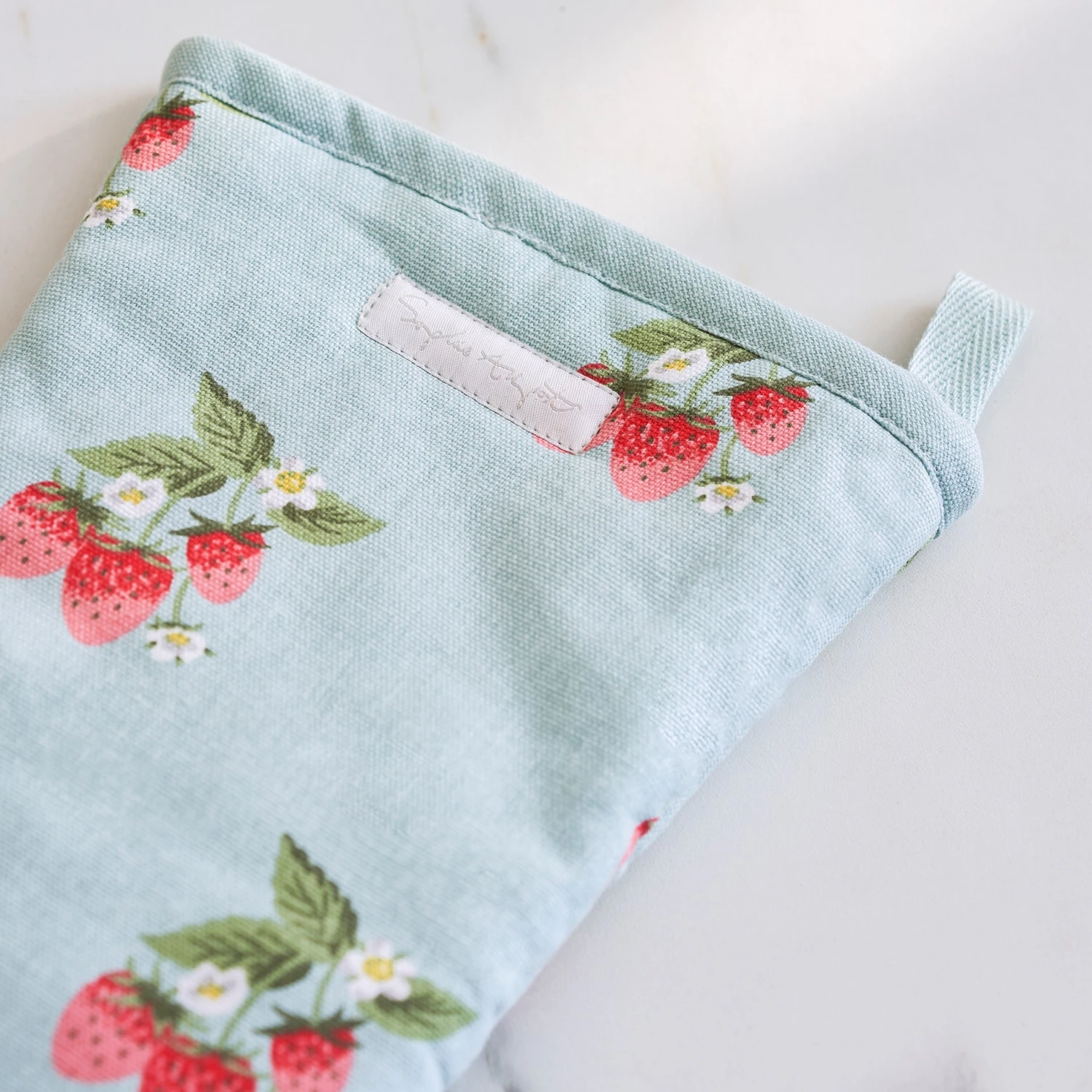 Strawberries Blue Oven Mitt 4 Strawberries Blue Oven Mitt - Image 2