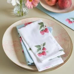 Strawberries Blue & White Napkins (Set Of 4)