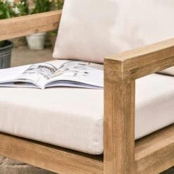 Sophie Allport -Sophie Allport SS24 CMLC01 DETAIL SQUARE