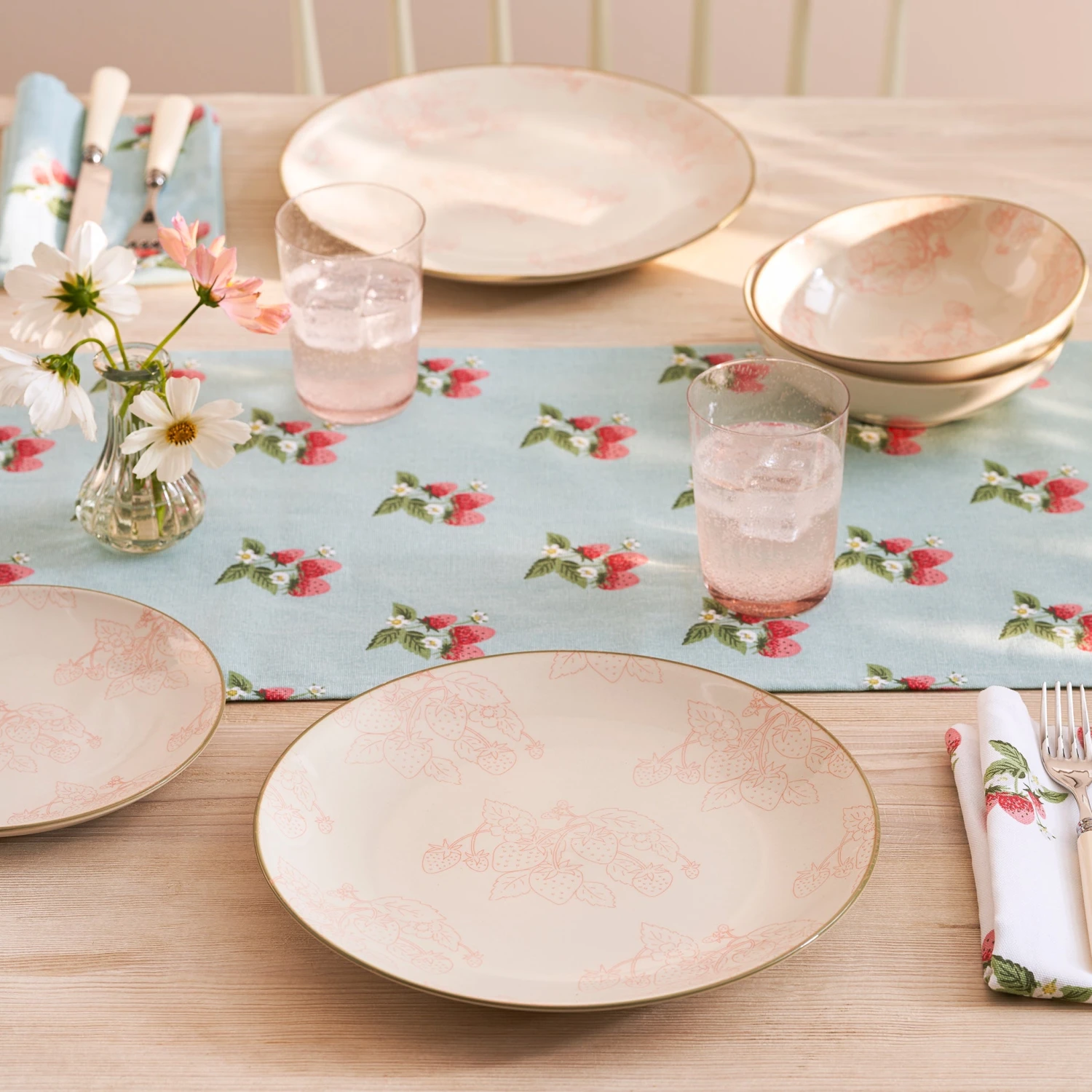 Strawberries Stoneware Dinner Plate 3 Strawberries Stoneware Dinner Plate