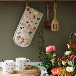 Poppy Meadow Double Oven Glove