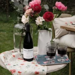 Poppy Meadow Tea Towel (Set Of 2) 17 Poppy Meadow Tea Towel (Set Of 2) -Sophie Allport all103602 pt10326 poppy meadow tea towels tray outdoor lifestyle high res square e51cab6c 65b4 4836 be86 f5872080a292