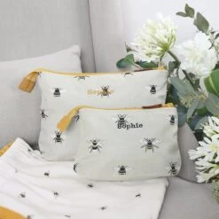 Bees Canvas Wash Bag