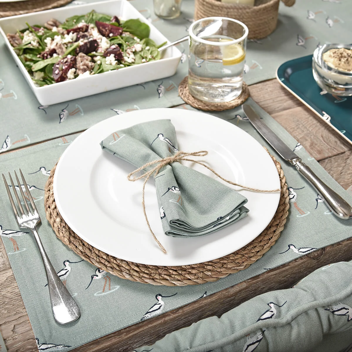 Coastal Birds Fabric Placemats (Set Of 2) 5 Coastal Birds Fabric Placemats (Set Of 2) - Image 3