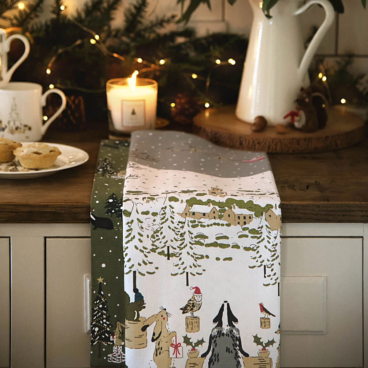 Festive Forest Tea Towel (Set Of 2) 4 Festive Forest Tea Towel (Set Of 2) - Image 2
