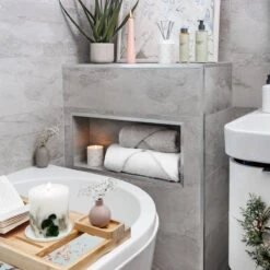 Elephant Hand Towel -Sophie Allport bath and body collection valentines lifestyle high res square 604f7438 64c2 4ab9 9cf2 abac74e1bace