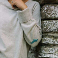 Dachshund Cashmere Jumper 11 Dachshund Cashmere Jumper -Sophie Allport ksjc46m dachshund ladies cashmere jumper medium 3 lifestyle high res