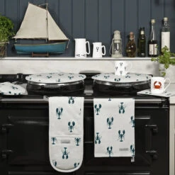 Lobster Circular Hob Cover -Sophie Allport lobster collection lifestyle 2 high res square f5d21534 924d 40e1 be8e 109f4813b0f1
