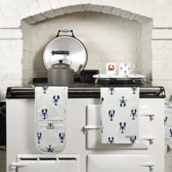 Lobster Circular Hob Cover -Sophie Allport lobster collection lifestyle high res square 2e77ffca b2c7 4221 9cf7 7f302abb72be