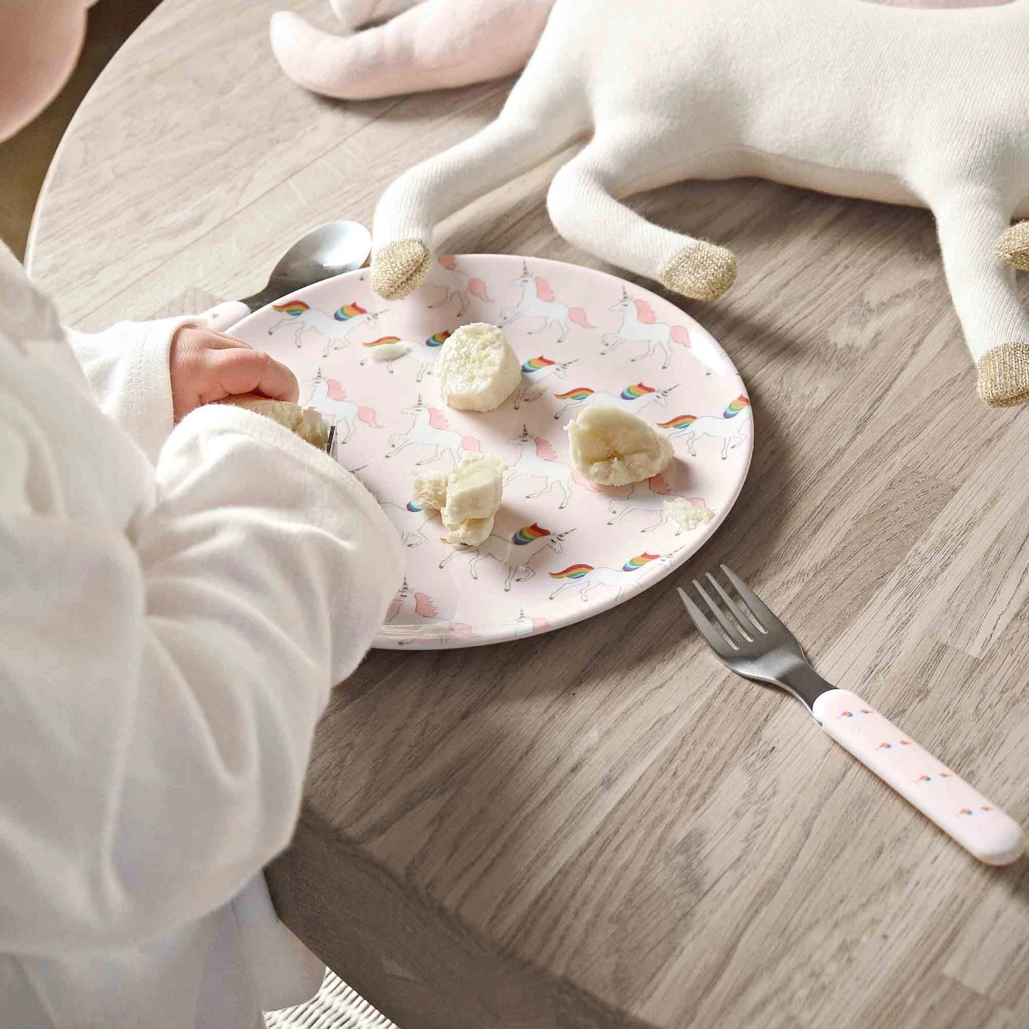 Unicorn Childrens Melamine Cutlery Set 5 Unicorn Childrens Melamine Cutlery Set - Image 3