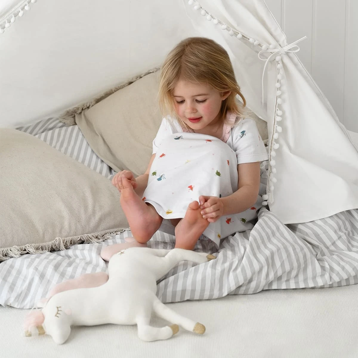 Princess Fairies Kids Nightdress 4 Princess Fairies Kids Nightdress - Image 2