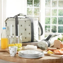 Bees Melamine Side Plate 10 Bees Melamine Side Plate -Sophie Allport pvc36525 bees picnic bag lifestyle extended web 3 b94982bd 8c3c 447e ab05 486c93d08986