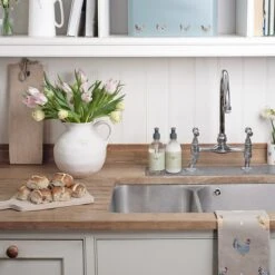 Honey Spiced Lavender Hand Lotion - 300ml -Sophie Allport sbbch01 sbtch01 chicken bread bin and biscuit tin easter lifestyle high res square 2 40b7094f 5f95 4fc0 b0b3 834be3a9fe32