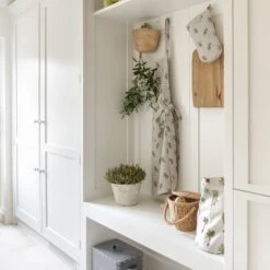 Olive Linen Adult Apron -Sophie Allport ss23 olive utility hero square 0637ac7a 6248 49c5 8530 0b9c7b6a446d