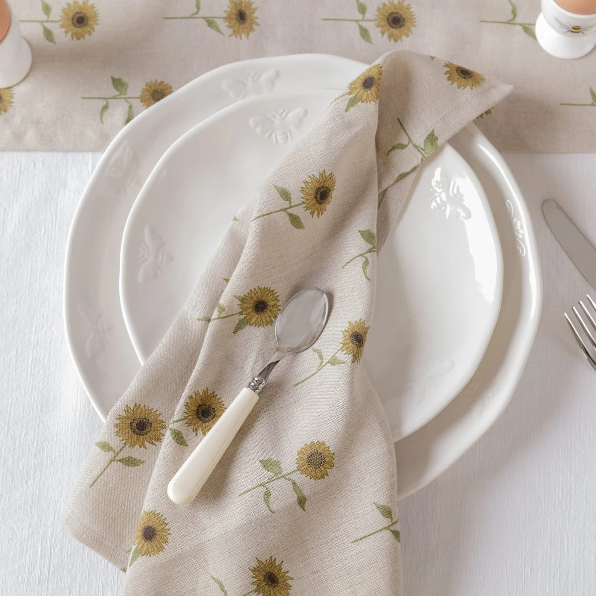 Sunflower Linen Napkins (Set Of 4) 3 Sunflower Linen Napkins (Set Of 4)