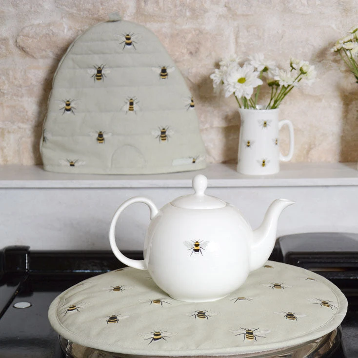 Beehive Shaped Tea Cosy 4 Beehive Shaped Tea Cosy - Image 2